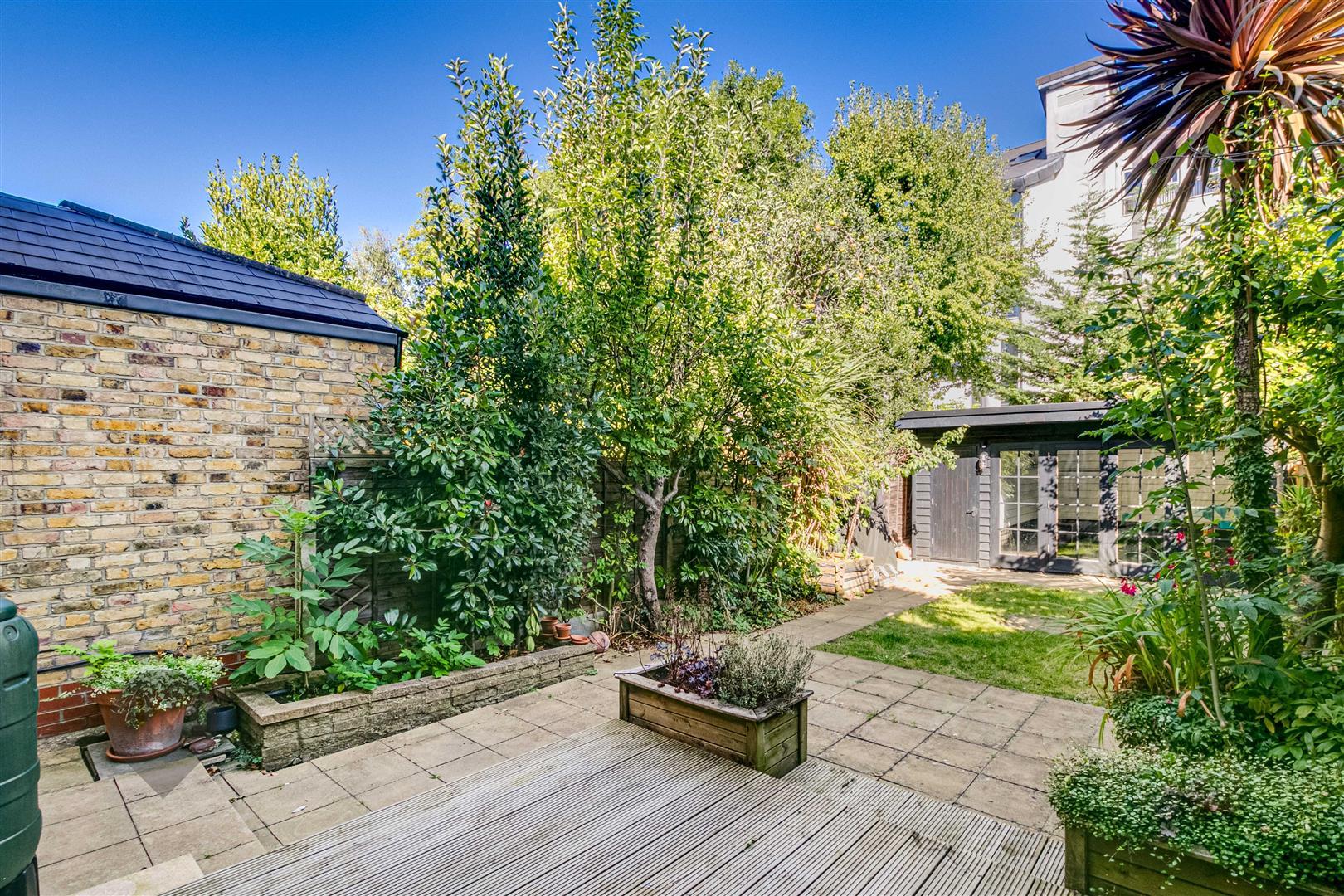 Property Image 806595dd-681d-4a5b-b28a-ab76a4a60168