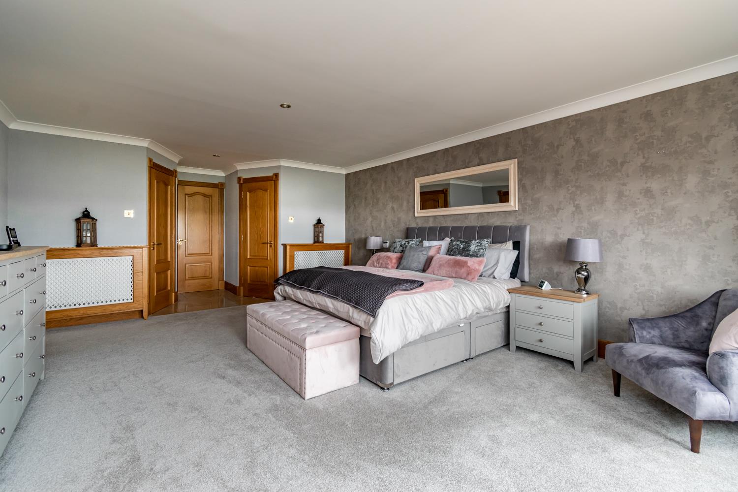 Property Image 80747722-2507-4e9a-a5cc-a0a0ad09f415