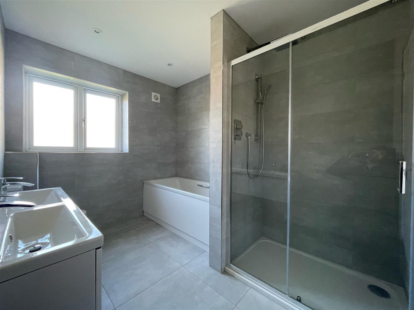 Property Image 8082399c-e3dd-4417-9687-d4e6e932a8a8
