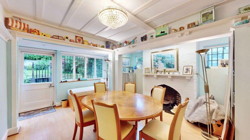 Property Image 808f1b4c-9f50-4956-84bf-8cef74daf7fa