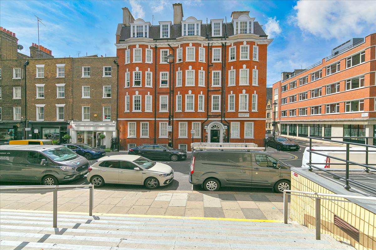Property Image 8092c831-b692-4dc3-8614-6ae80ffec6f3