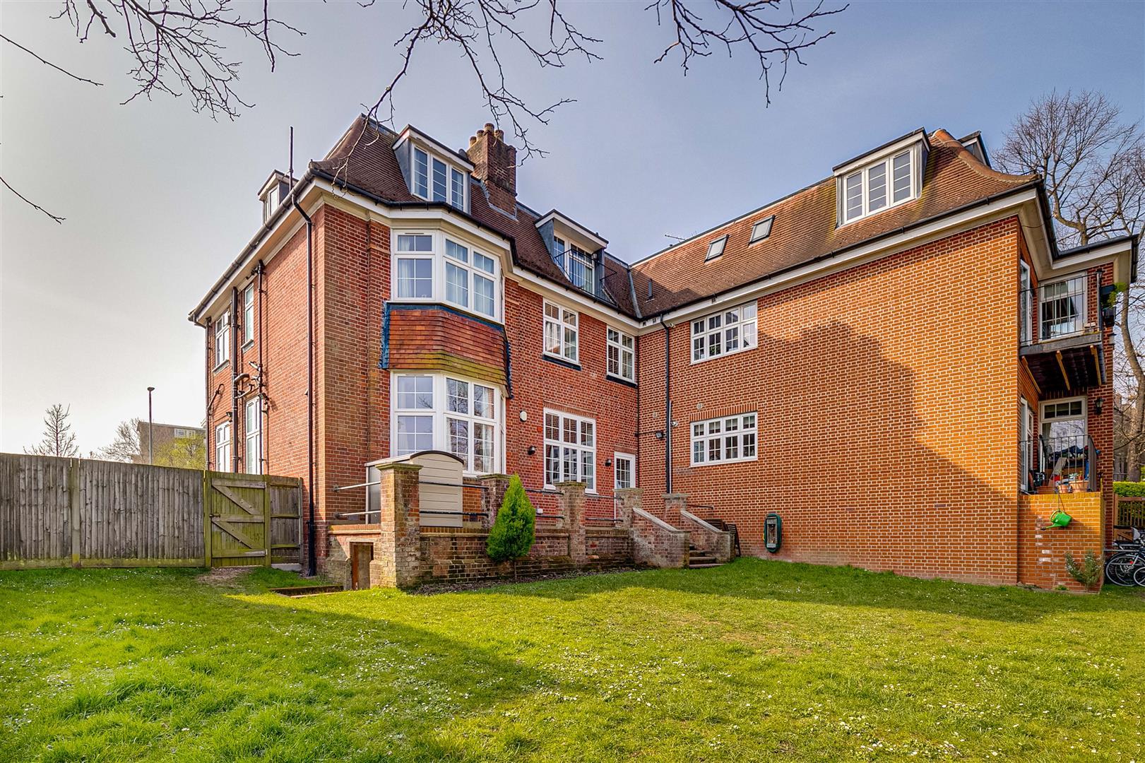Property Image 80a4c54c-e01a-4a63-82db-8370ebcb50fa