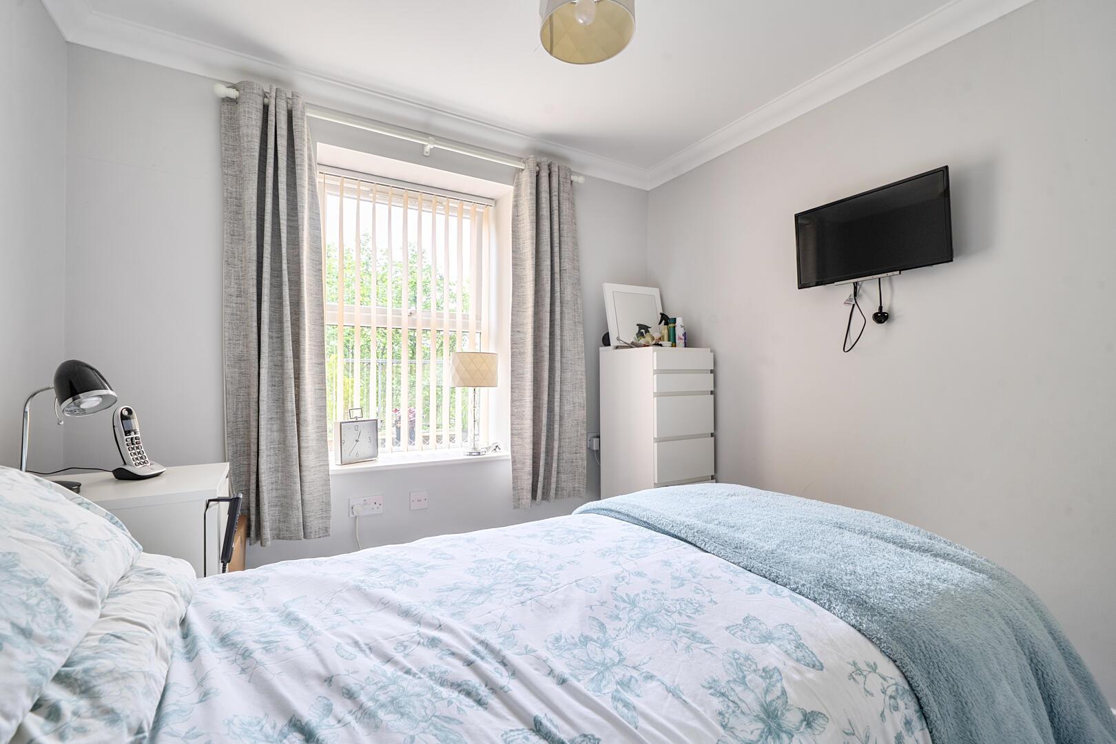 Property Image 80b2f230-bdaa-4ca0-baff-b96739da799a