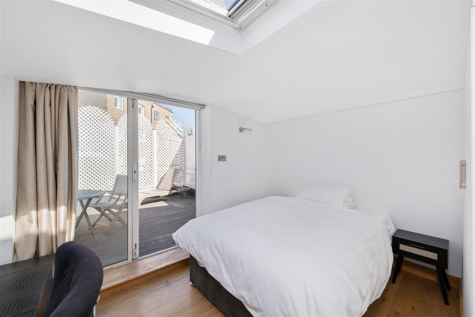 Property Image 80b95b8b-1e93-4d2d-8519-c12531d18192