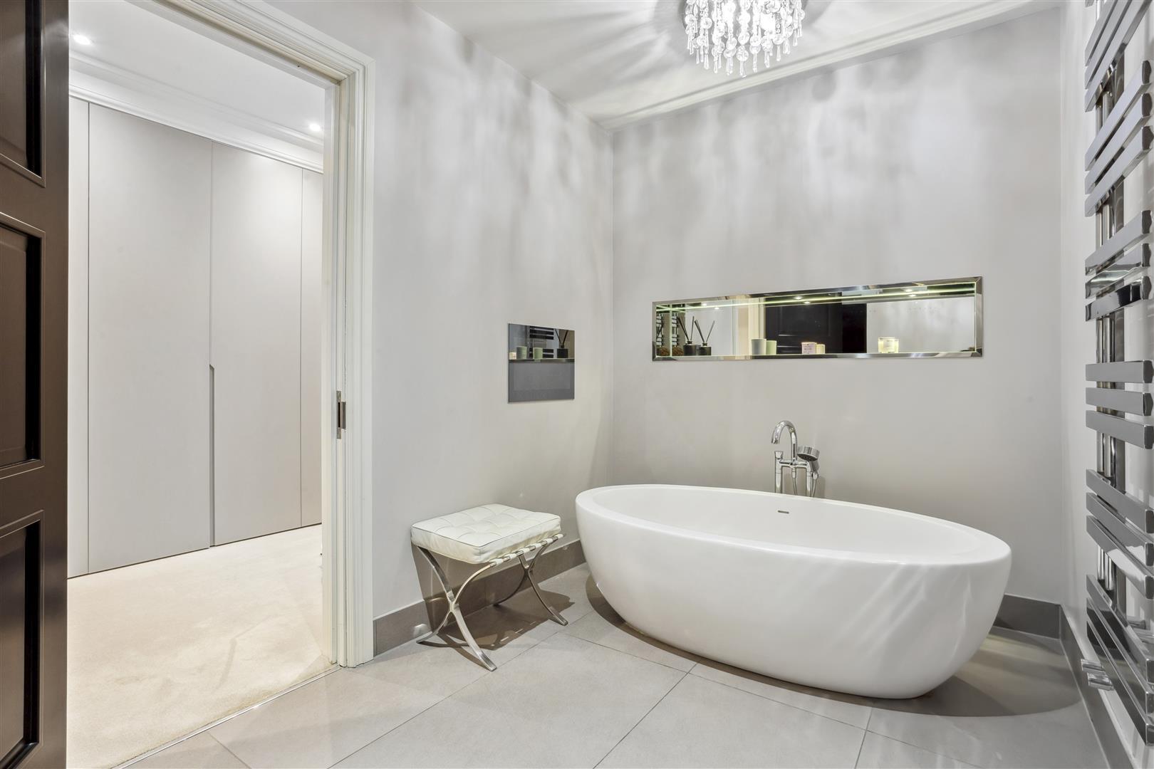 Property Image 80d47596-e16e-411a-be66-1864d51038fc