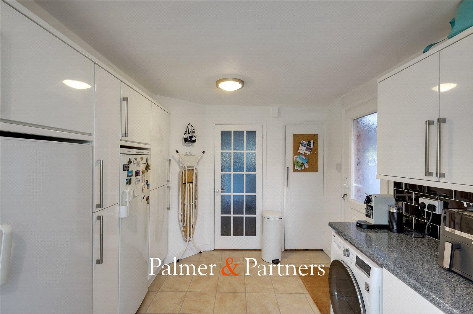 Property Image 80d5b84c-1383-4e0c-9f51-85a8196670de