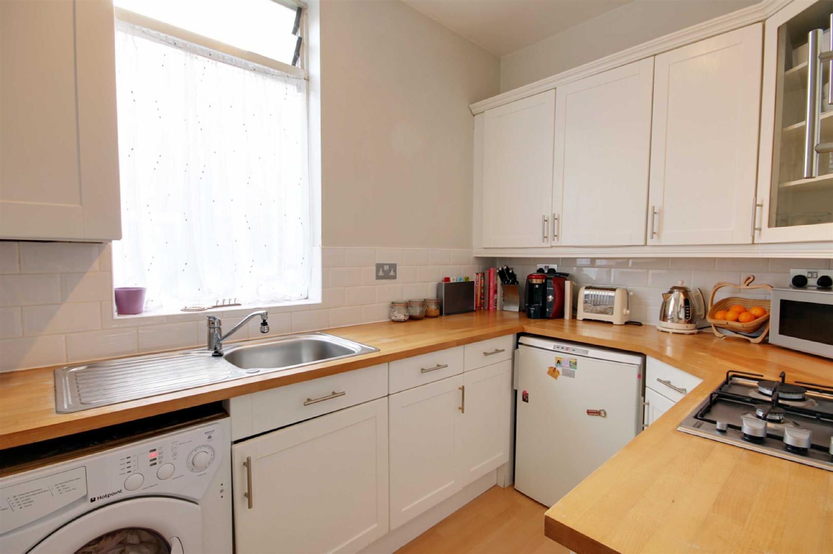 Property Image 80df6ac8-6703-453c-bbe5-b002f26d365b