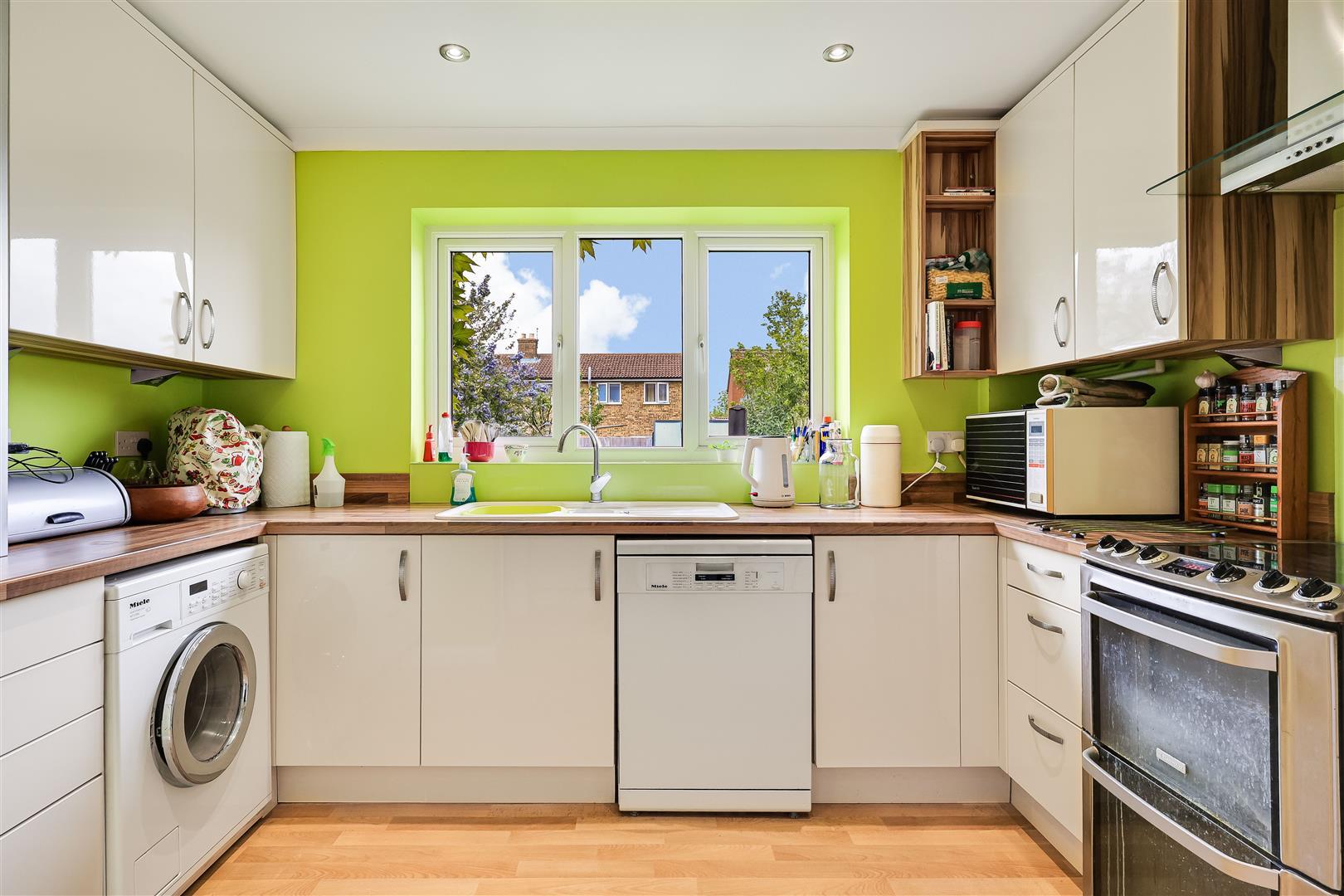 Property Image 80e076c4-bdd7-44ee-9b75-7fc590d458ec