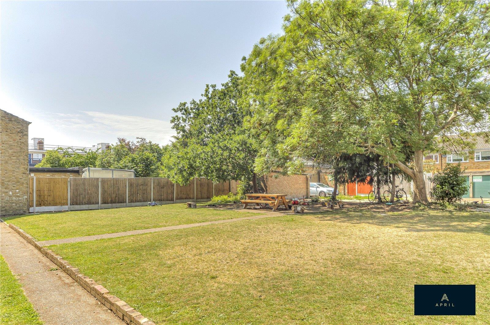 Property Image 80f19ec3-983e-49a6-9632-13ca0a5657c2