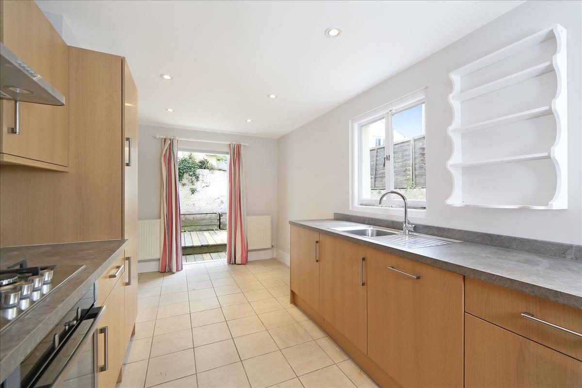 Property Image 80f70726-db57-4627-b3c8-e6b3ce018acf