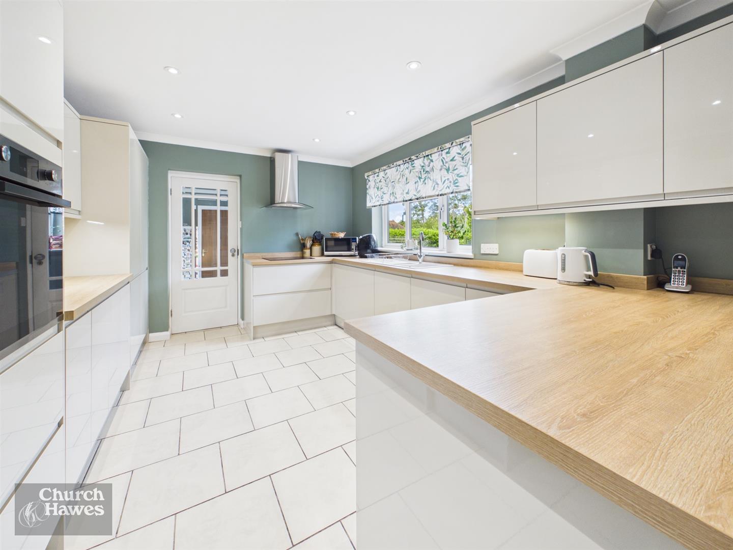 Property Image 80fa6506-e662-4039-b5b8-39c54498e5a0