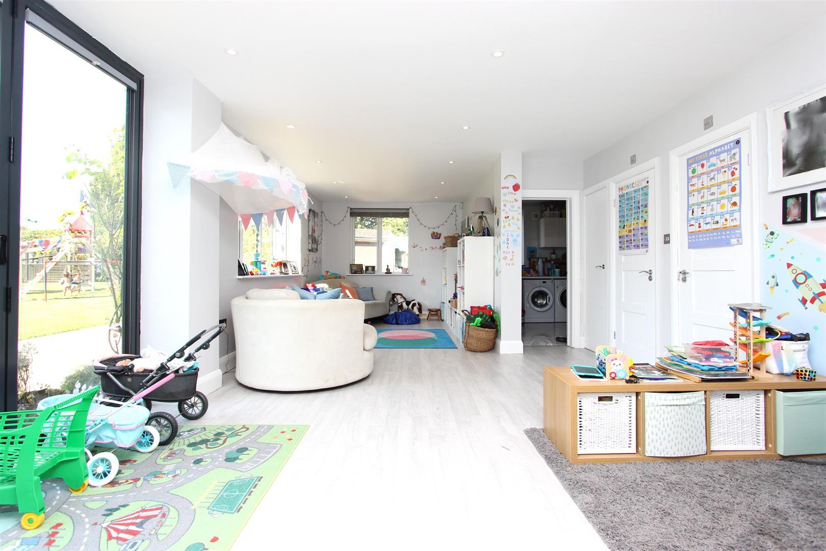 Property Image 80fad181-69b1-4f53-938a-ca0cc71de364