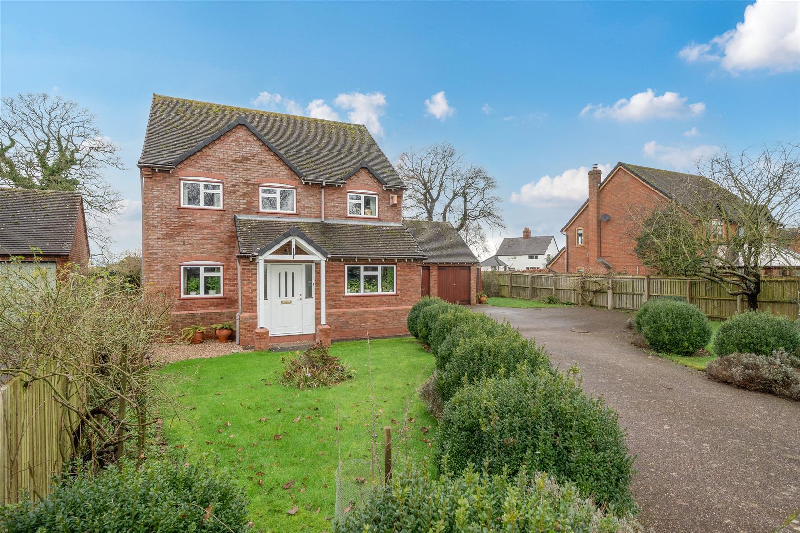 Property Image 80fb6a0c-027d-433f-bd31-36c594cd420e