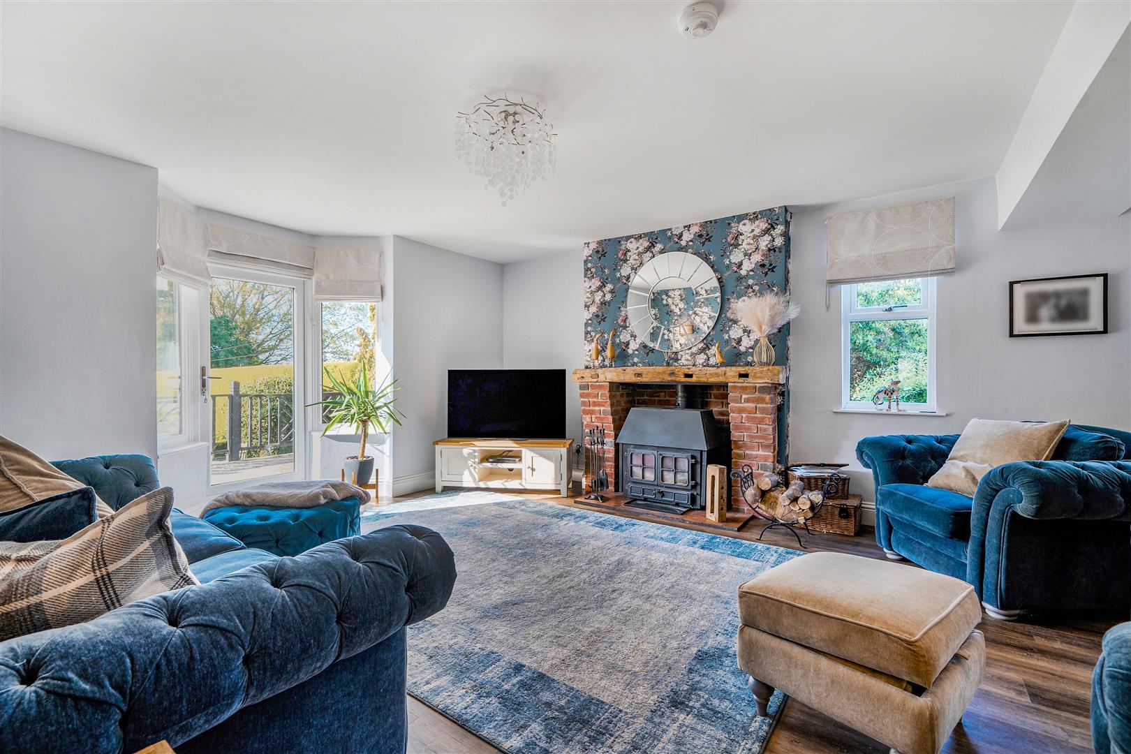 Property Image 81085e1a-cc4c-49d4-a8bd-2003ad298826
