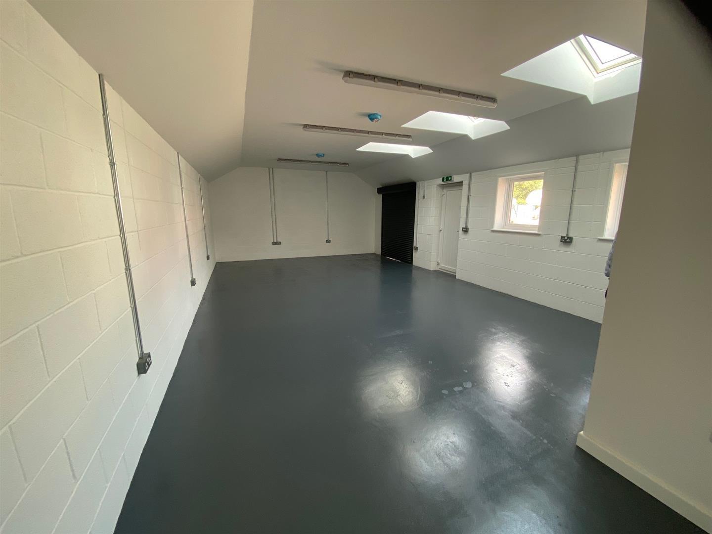 Property Image 810ad673-eda6-43e5-b035-43ad4a58b40b
