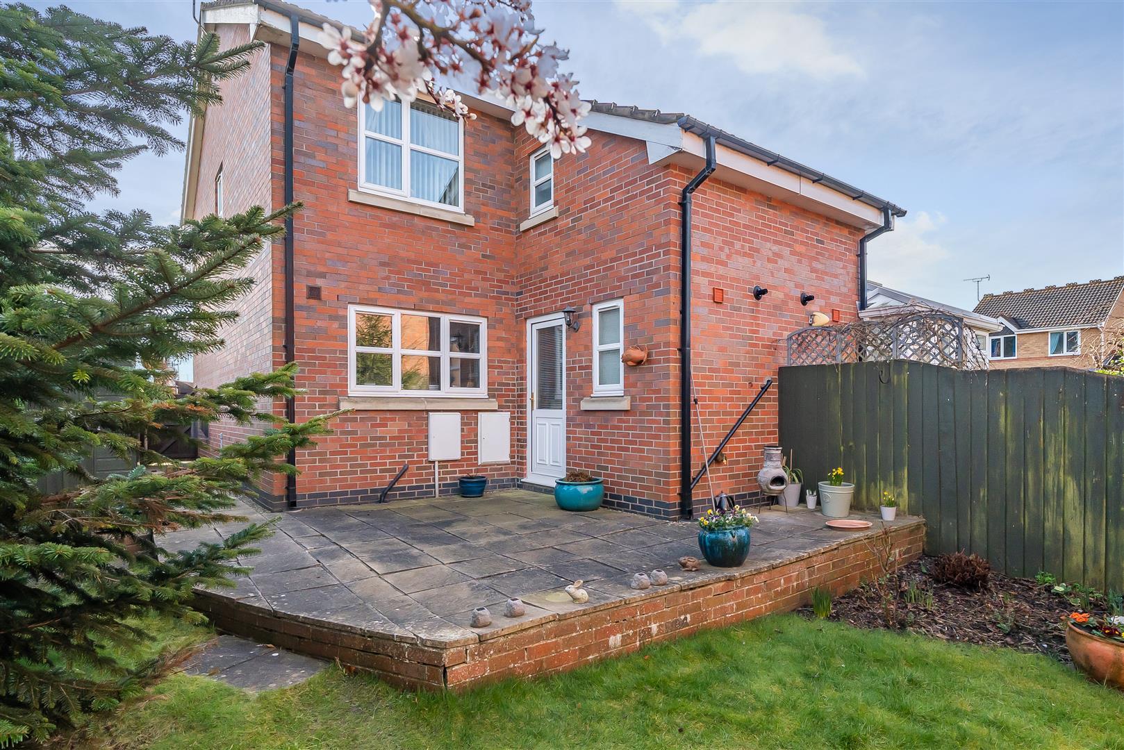 Property Image 8118cd5c-b5a6-41b6-9430-184bc543ba44