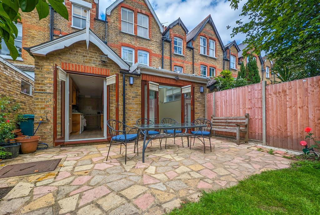 Property Image 811b834c-dbc6-4f7d-b55c-883673138304
