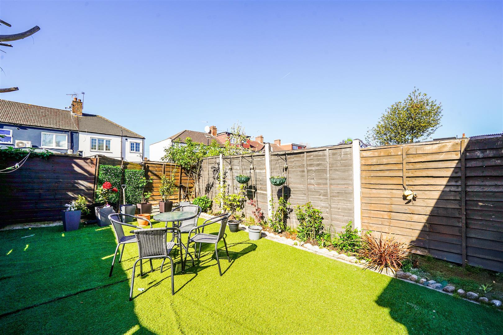 Property Image 812dfbc6-8904-4b03-9df2-1e54c3b10059