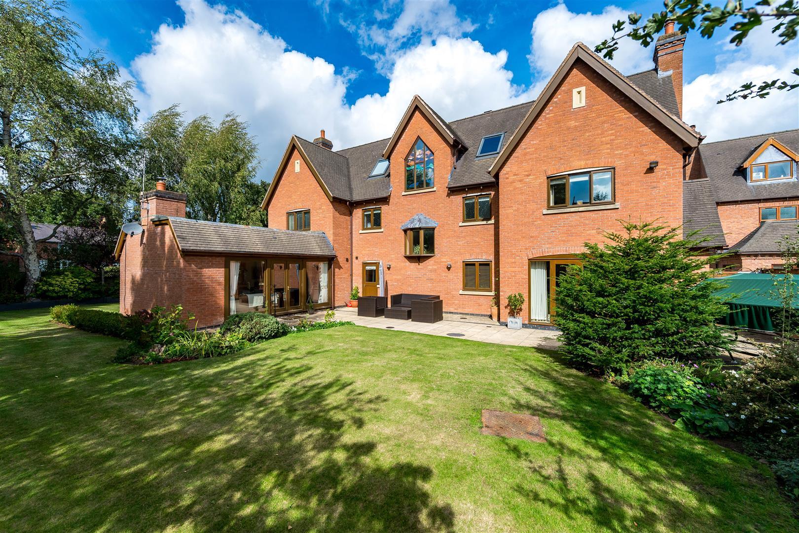 Property Image 8131c652-7bb8-4244-820e-3f45d9e52b04