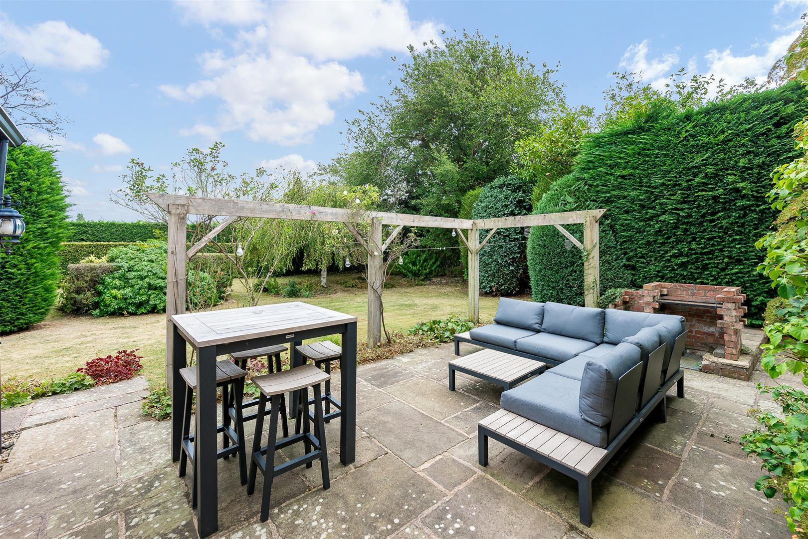 Property Image 8131f617-8c53-4218-a5ff-d355b9157125