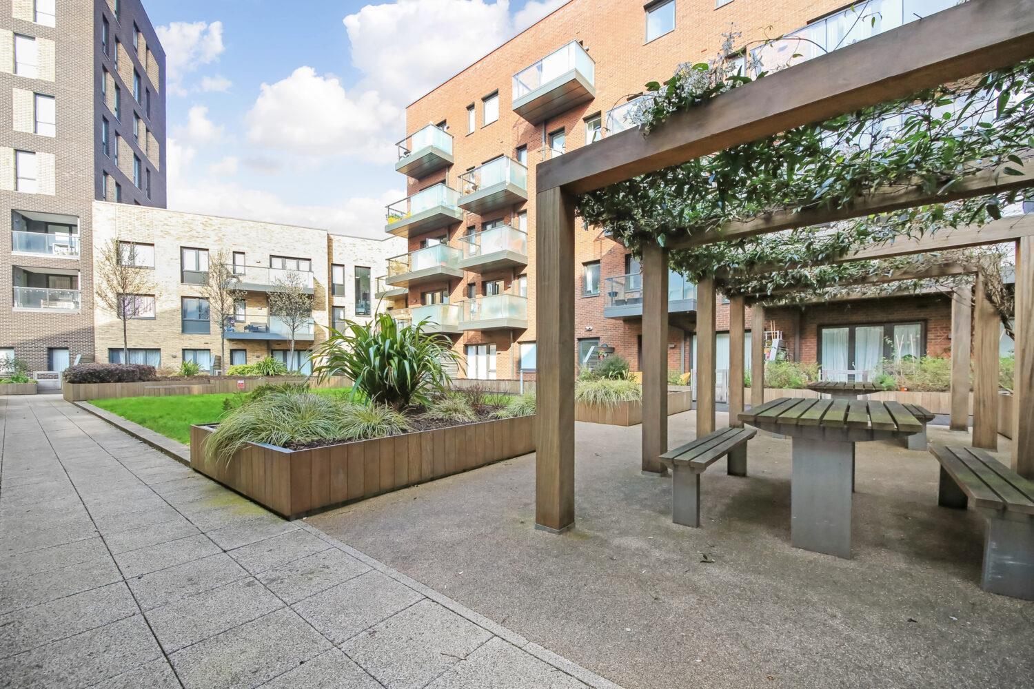 Property Image 813f72c3-ff73-4e10-bc89-4f68b3601e4f