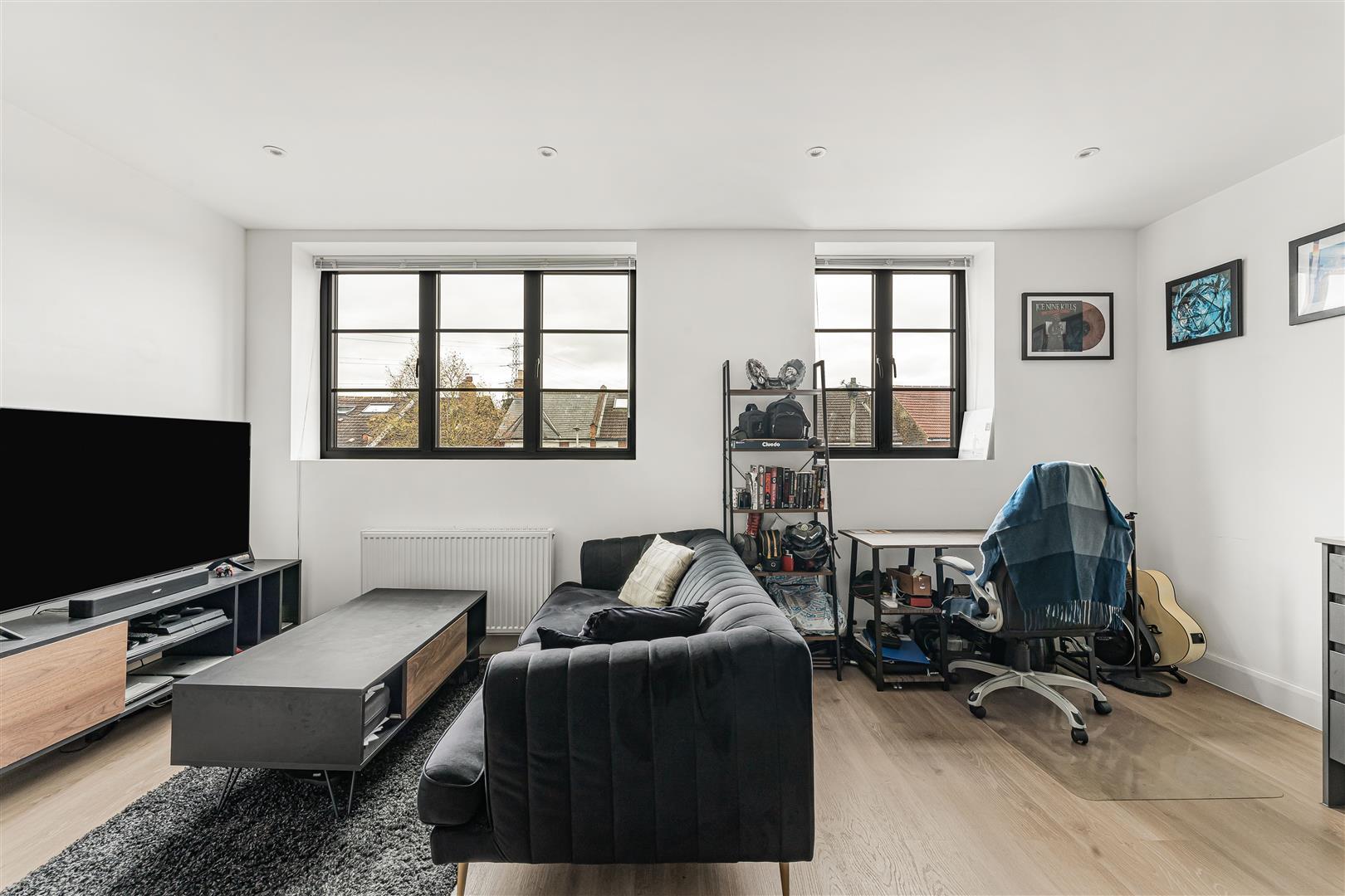 Property Image 814a89b1-23d1-42a7-b0bd-e05af8ea70d2