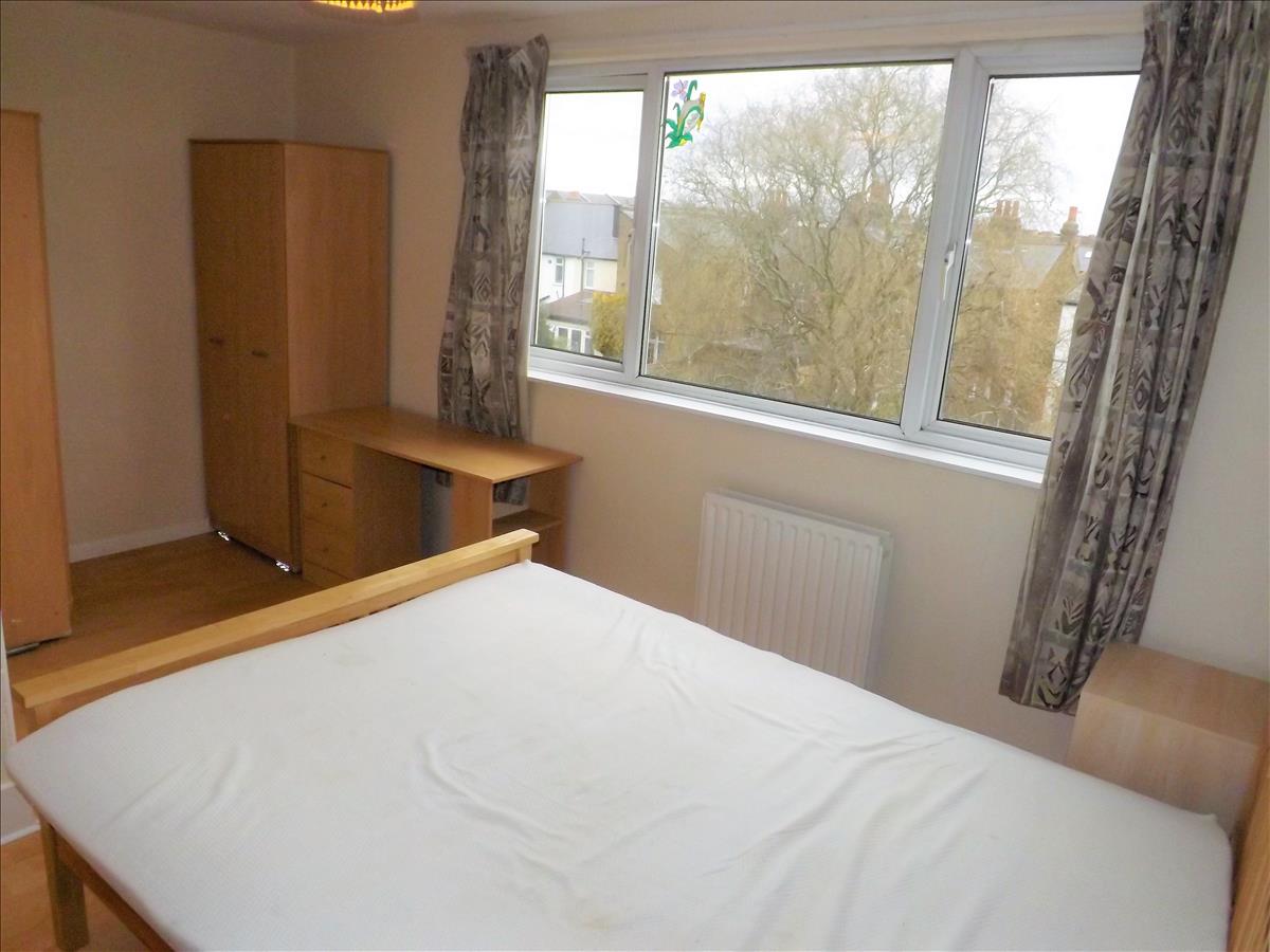 Property Image 81548833-5a9c-4d74-91ad-0d2802e6e3a6