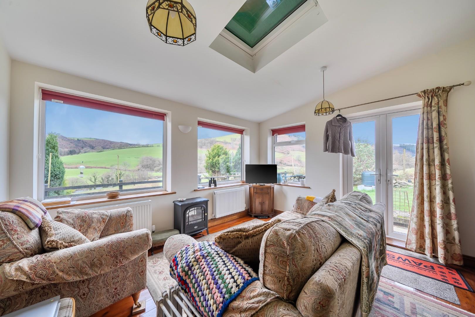 Property Image 815a96bb-c196-4b10-be62-9c9b5ccf883d