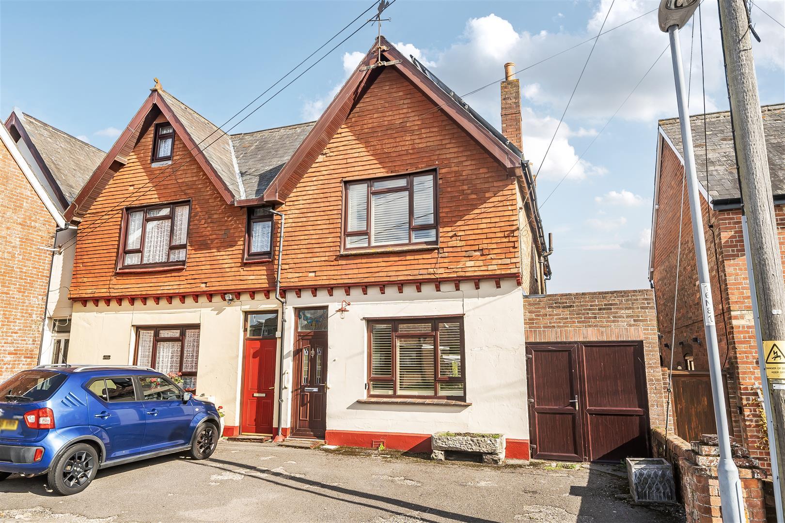 Property Image 815d3802-e245-4ea3-8366-1b357c5e9c32
