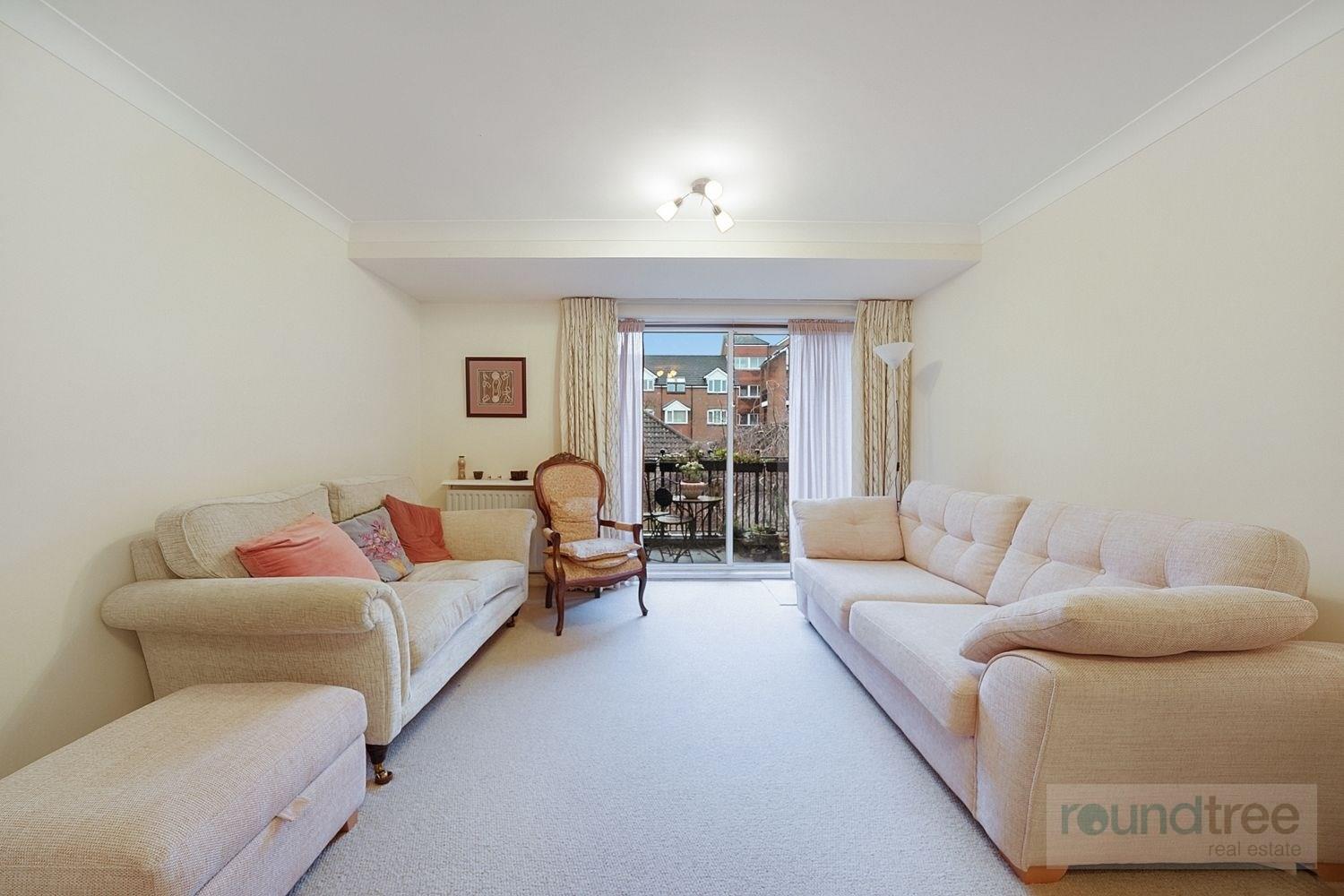 Property Image 815f292c-31e7-4931-9a6b-6a774bb3ca85