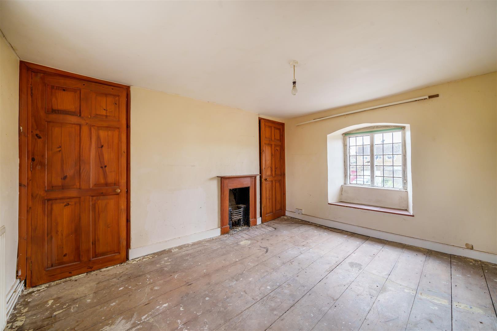 Property Image 81694328-3491-4cd4-8aa6-dc6ee46b40f4