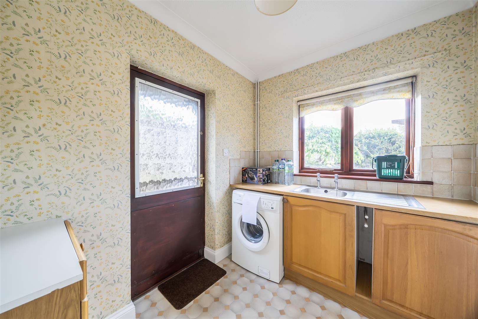Property Image 817ae3d0-6c3b-471f-a097-9e0515f4b962