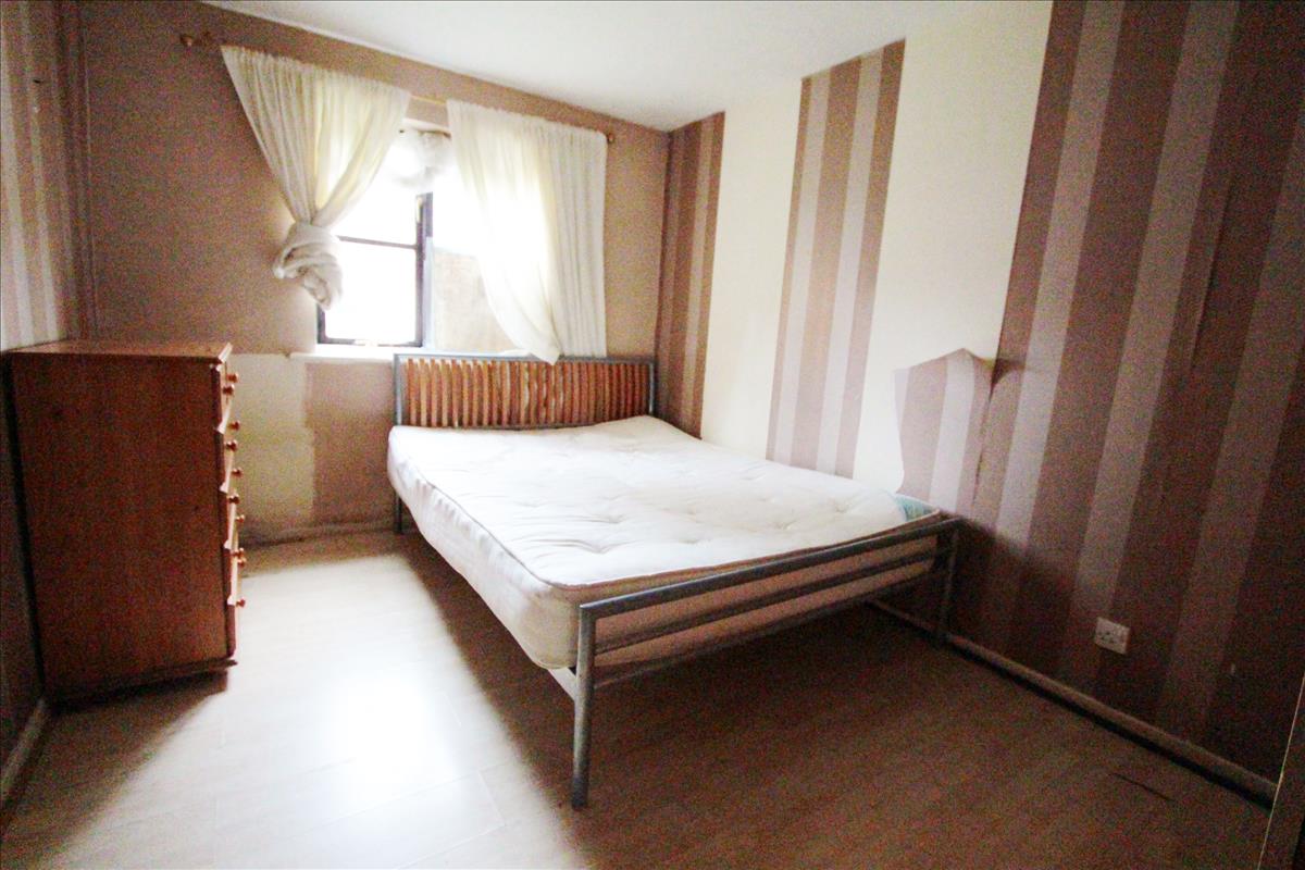 Property Image 818dc5f1-3c4e-41c2-ac55-23f5cc28a7e7