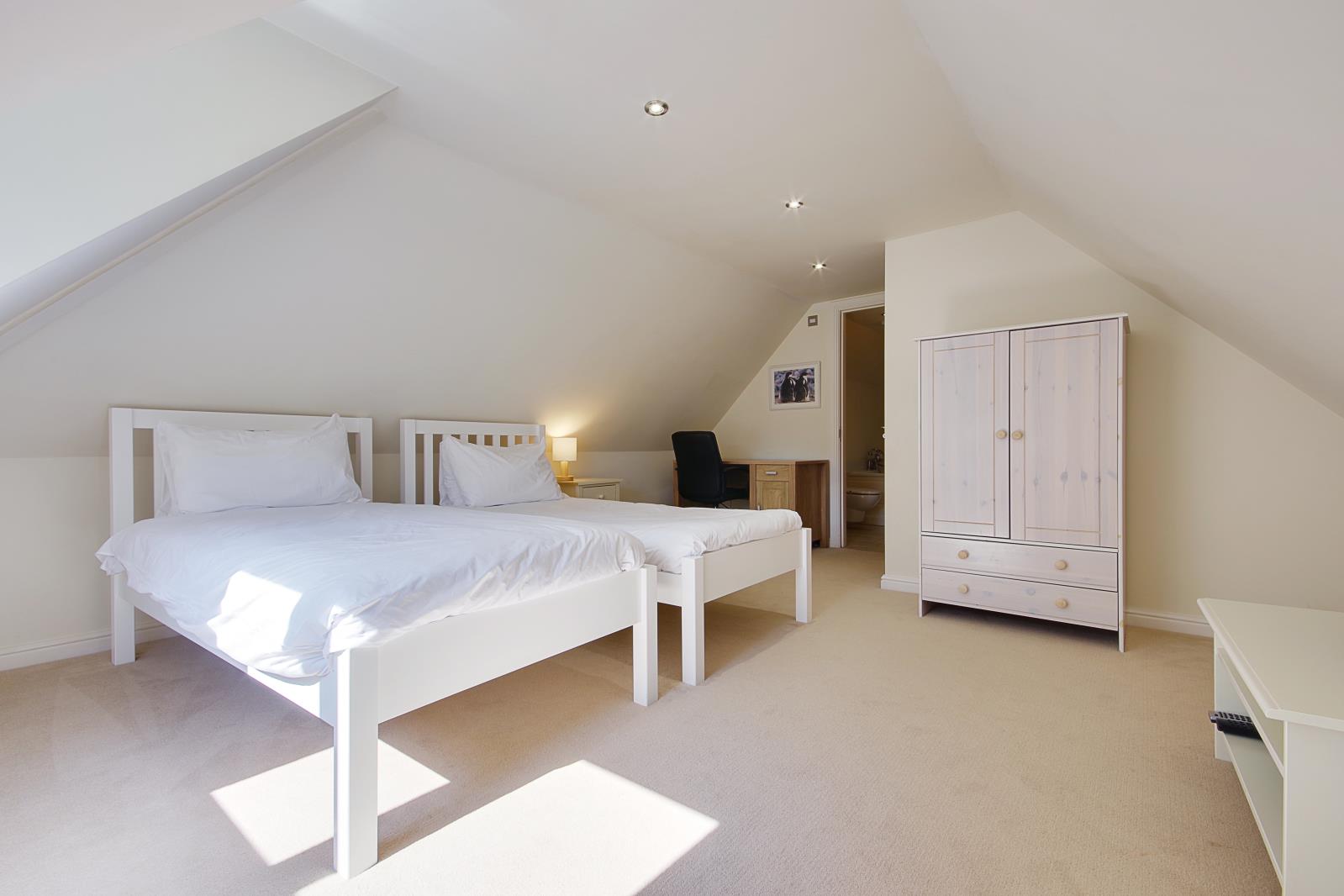 Property Image 81985917-f1ce-4538-a08b-9e45df3dc798