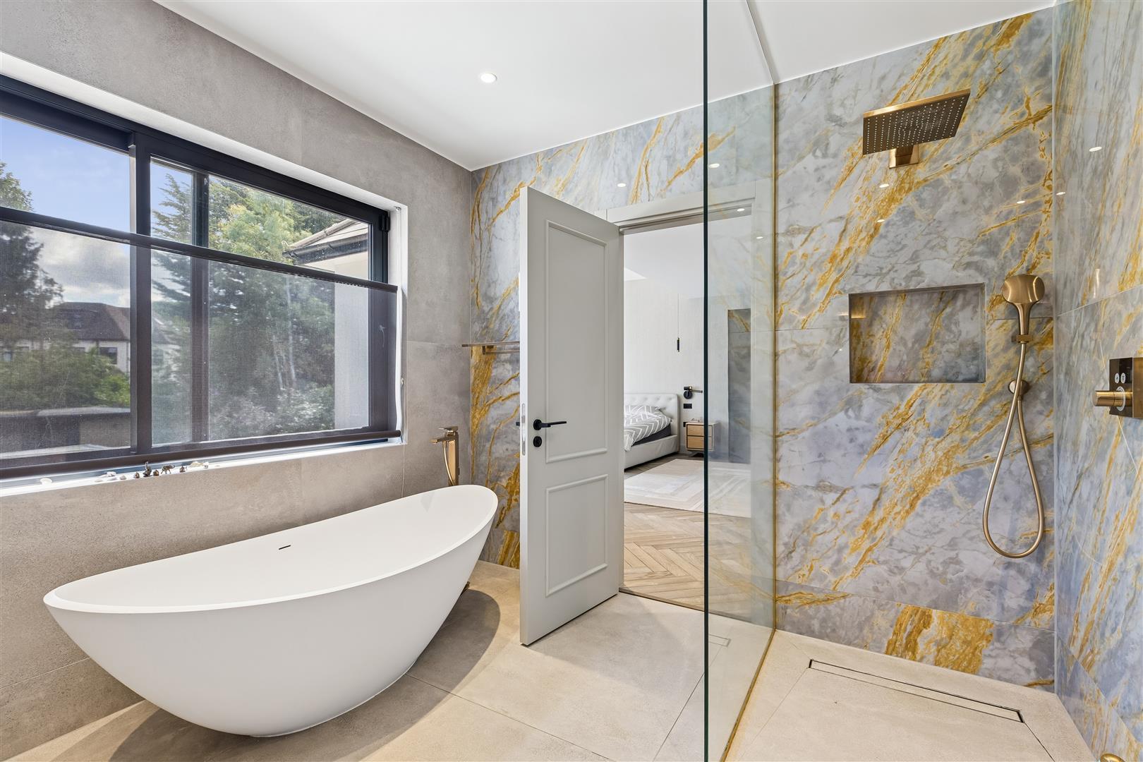 Property Image 819dd091-bec0-466b-86e9-9ead37873928