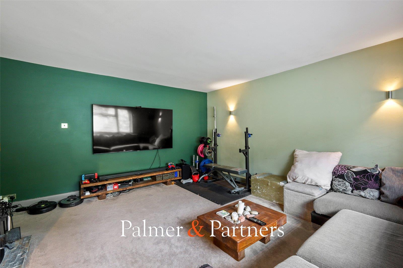 Property Image 81a12505-adb4-4d17-acc7-d33f2ad11bf6