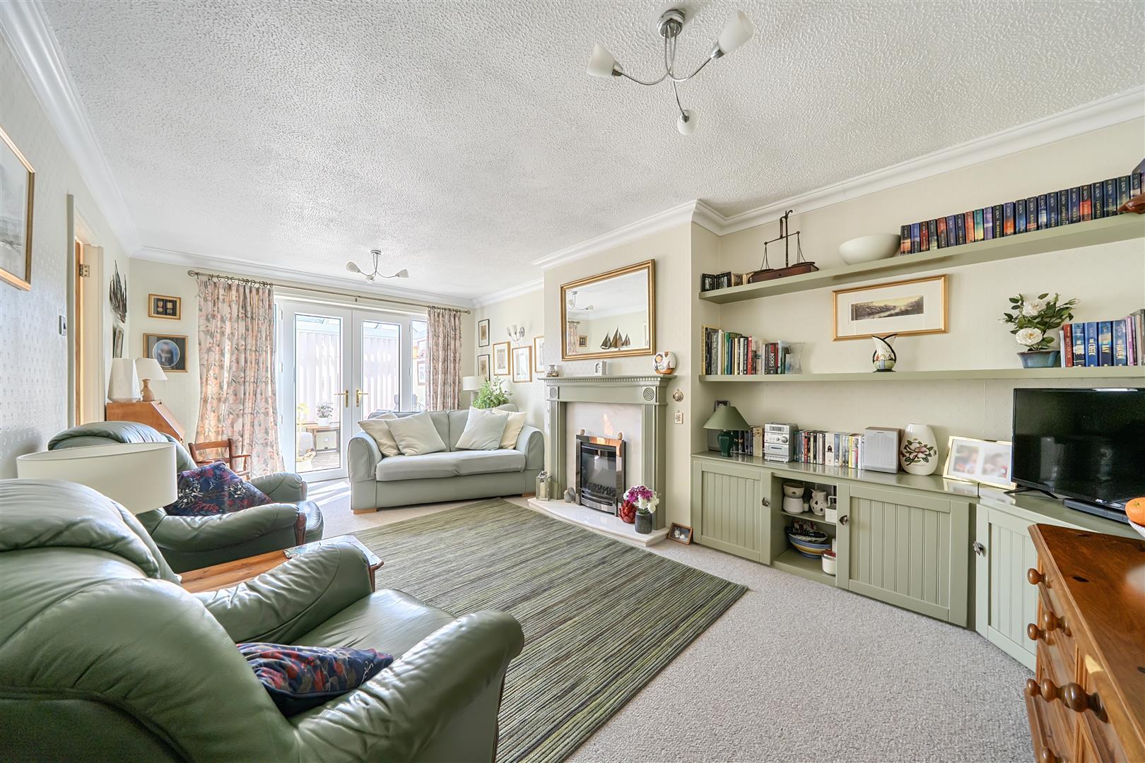 Property Image 81ac8e07-12dd-47e3-95c6-e3a09b85fd95