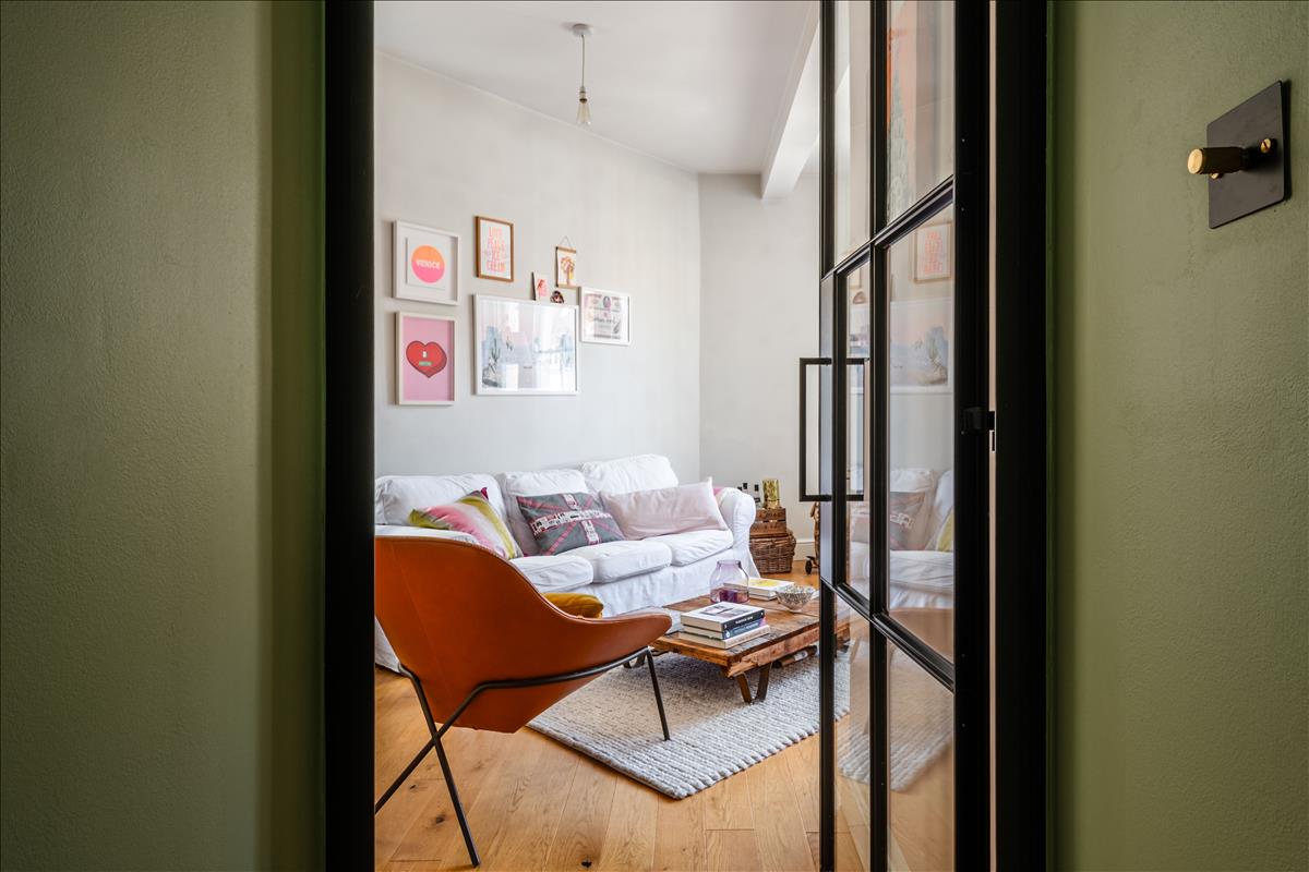 Property Image 81b2ea5c-a85b-4974-8422-0264c1f933be