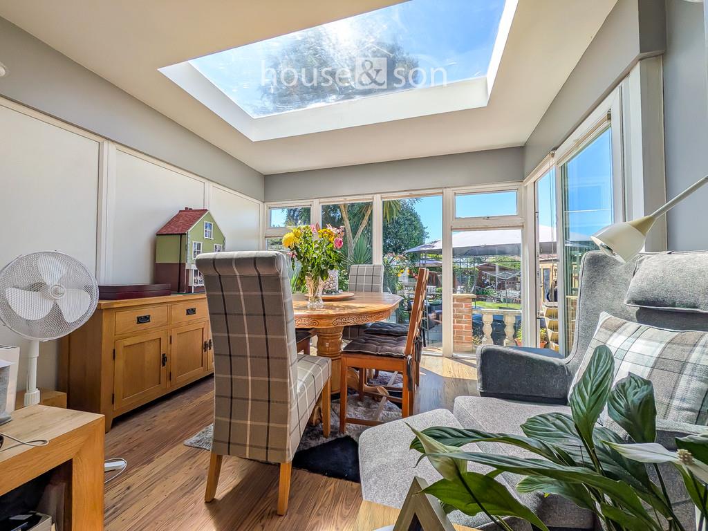 Property Image 81b2f953-7164-43f4-813d-9e1f8f54b82c