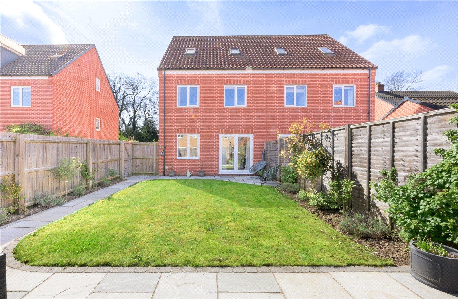 Property Image 81c870cb-5d5c-49de-be2a-566b1e107988