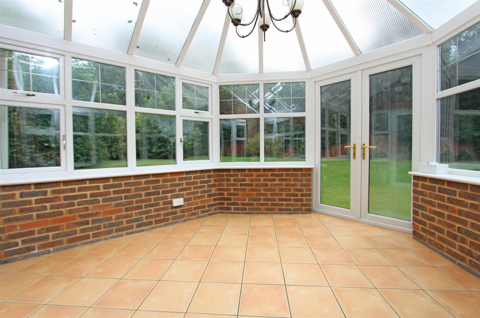 Property Image 81c93db6-6489-46ad-a236-1044ba315dba