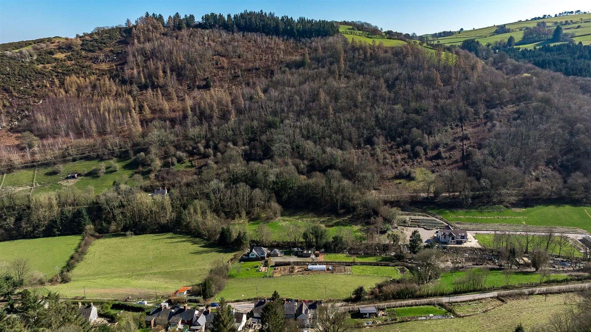Property Image 81caf7f9-a251-4f61-becd-909dfabed9ae