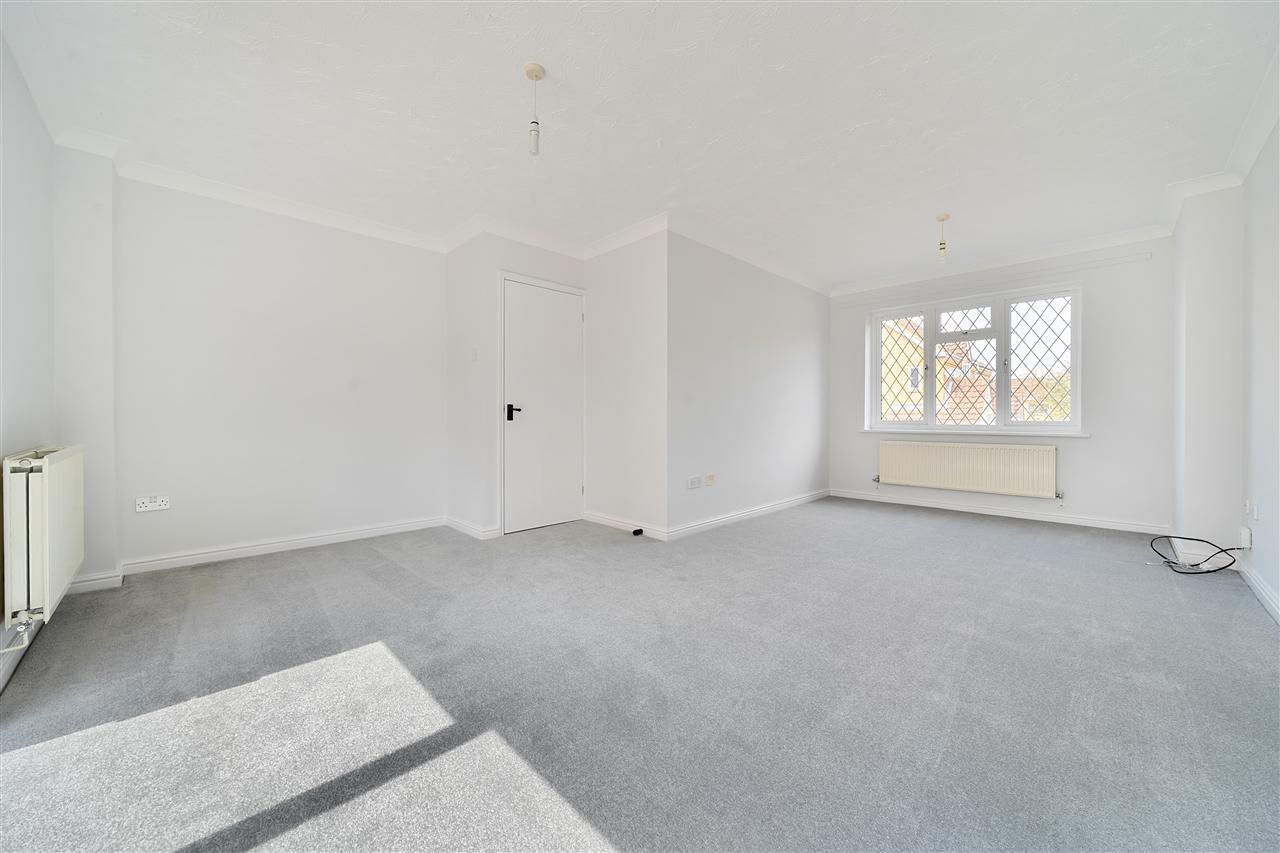 Property Image 81cbeb60-6330-4d33-9999-ad9ea8e257de