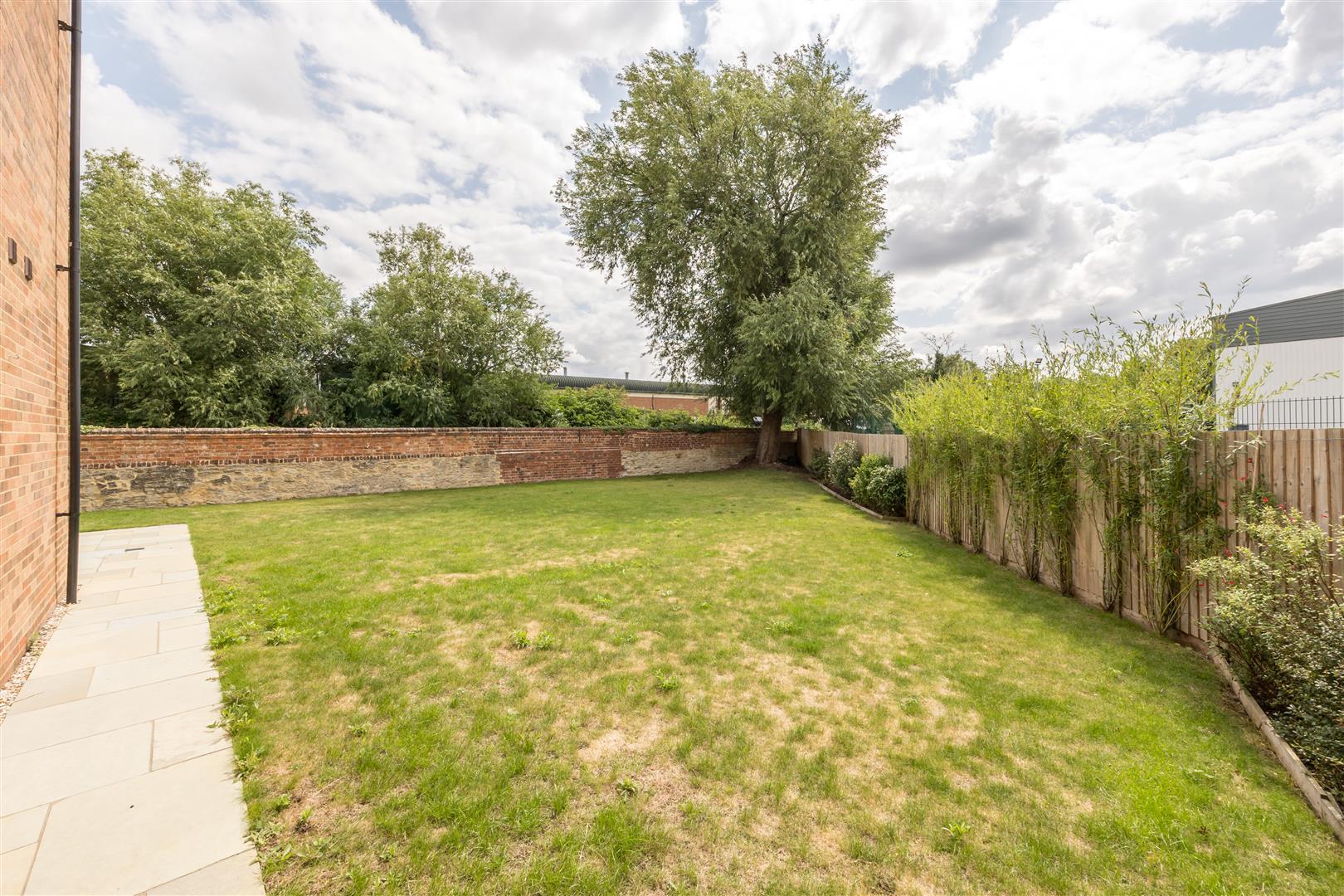 Property Image 81d1f651-93c0-458f-a0c3-11b2be5c73e2