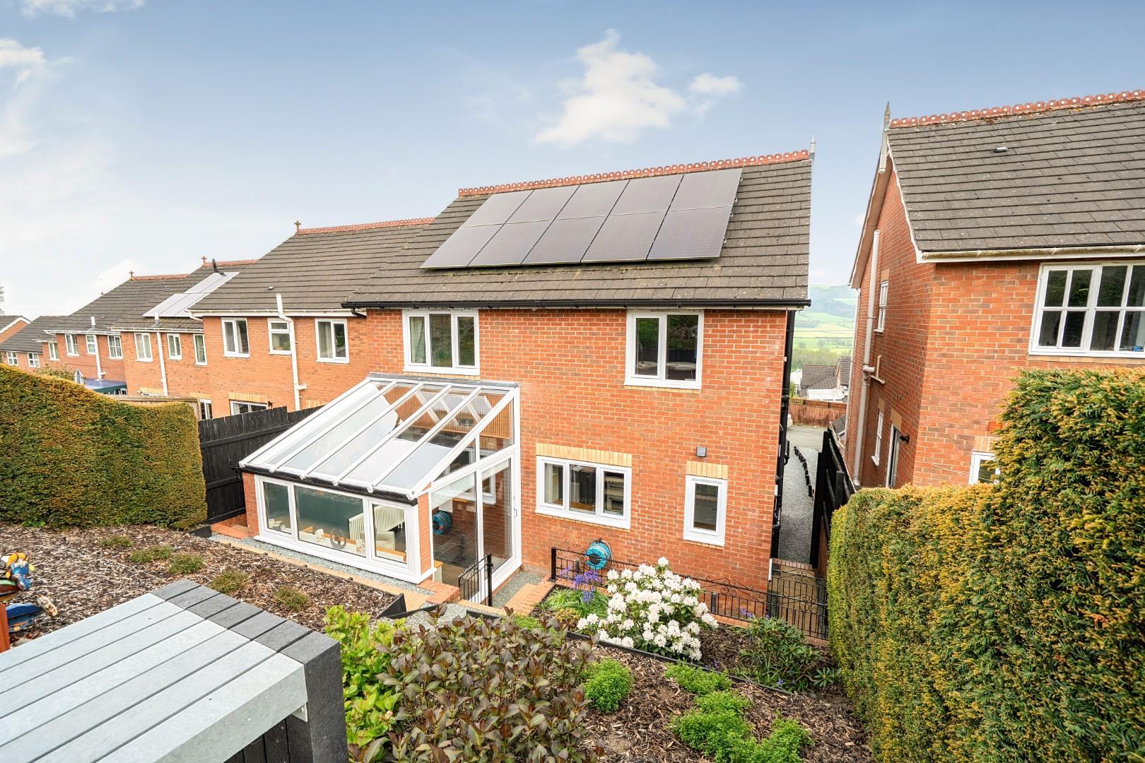 Property Image 81ec348b-0b1c-458a-8c93-0760f31b3035