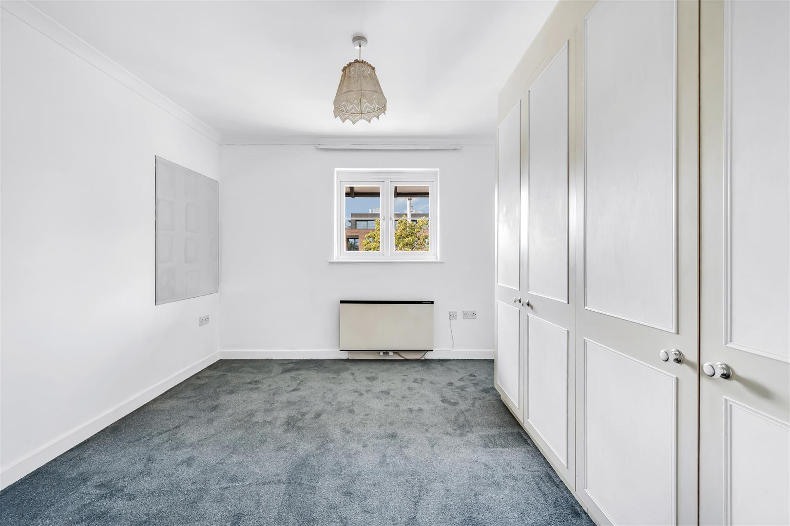 Property Image 81ec74ee-bea9-4cda-9145-1a3e460f7855