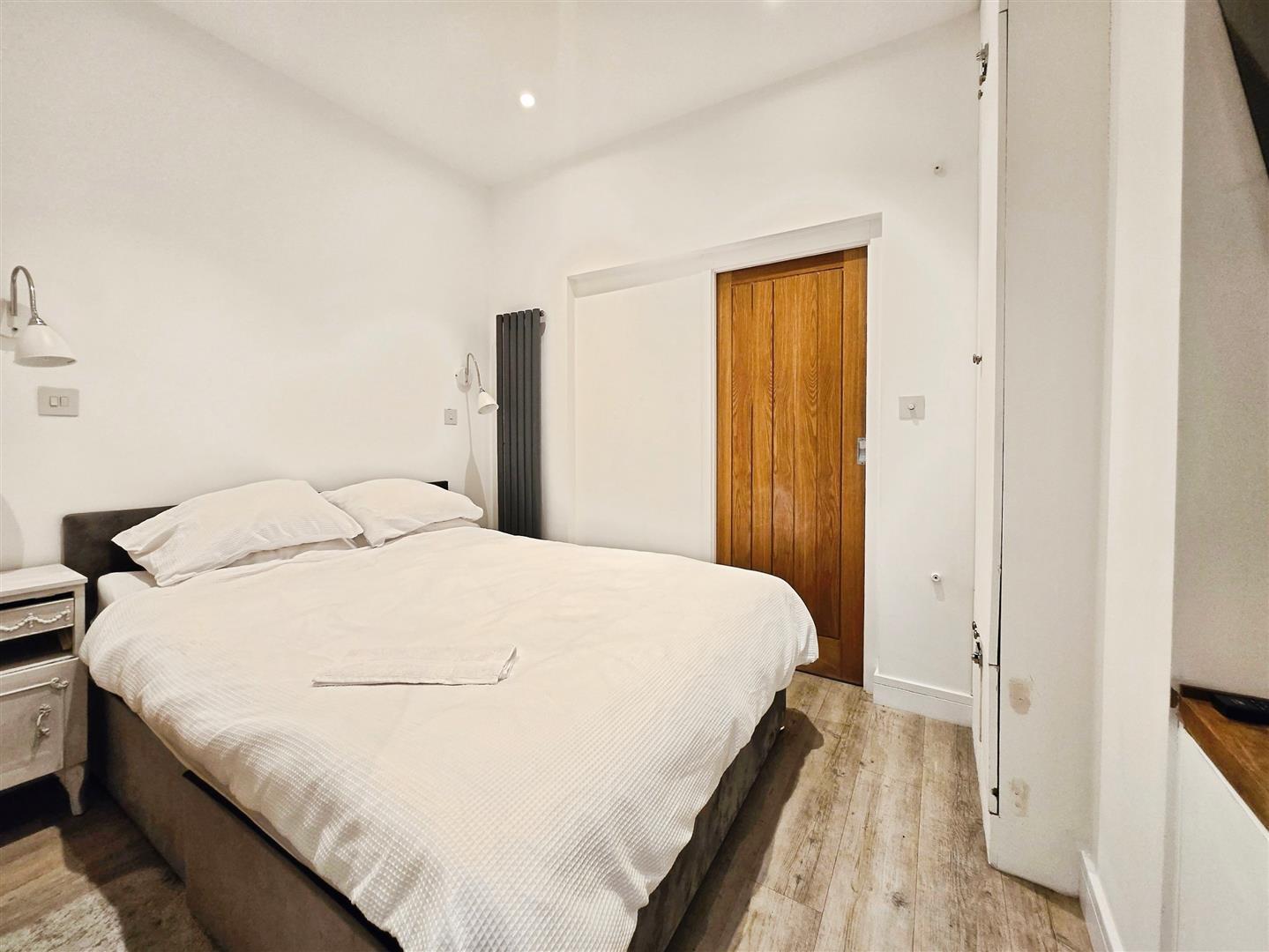 Property Image 81ee7633-fd30-4d26-ae1e-8a88f03371f6