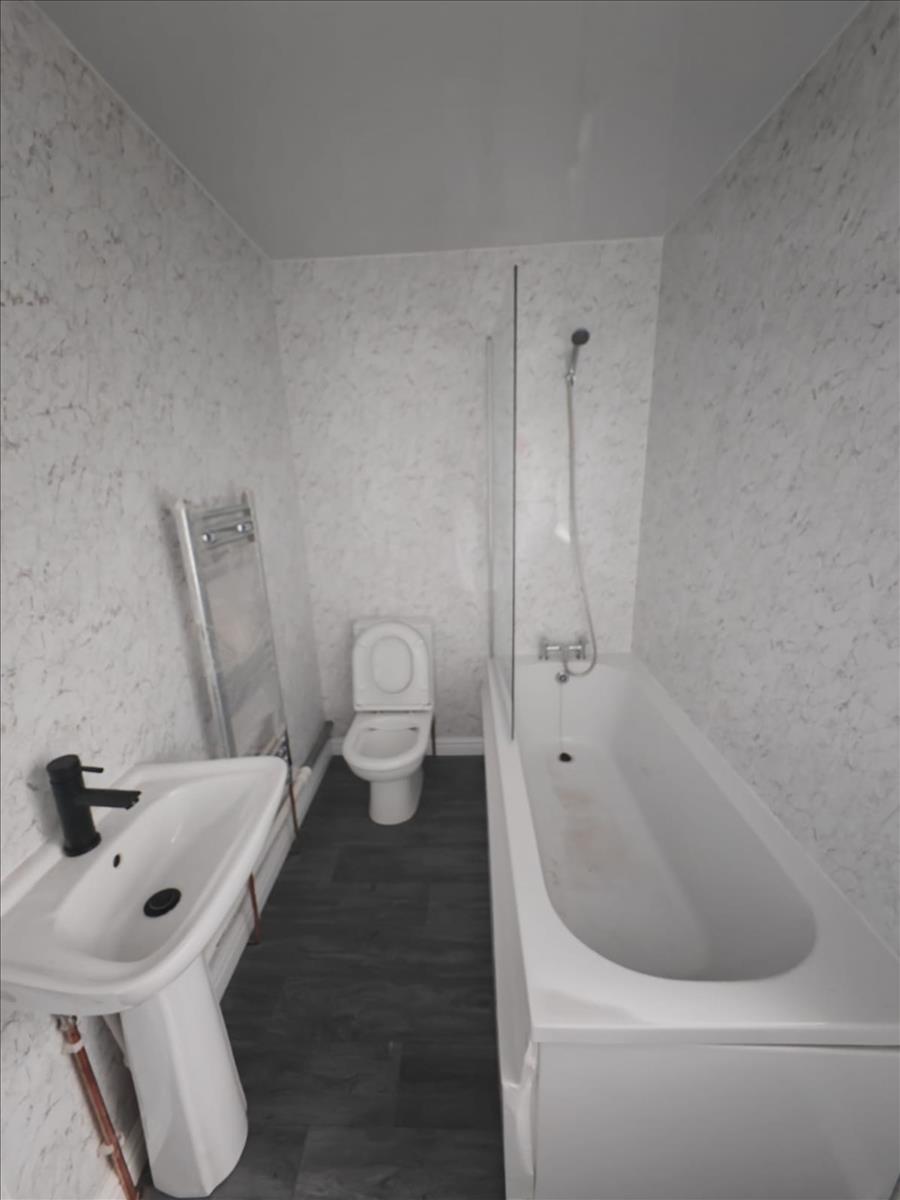 Property Image 81fc0fb5-e460-4545-9ff3-9c2be1d8d500