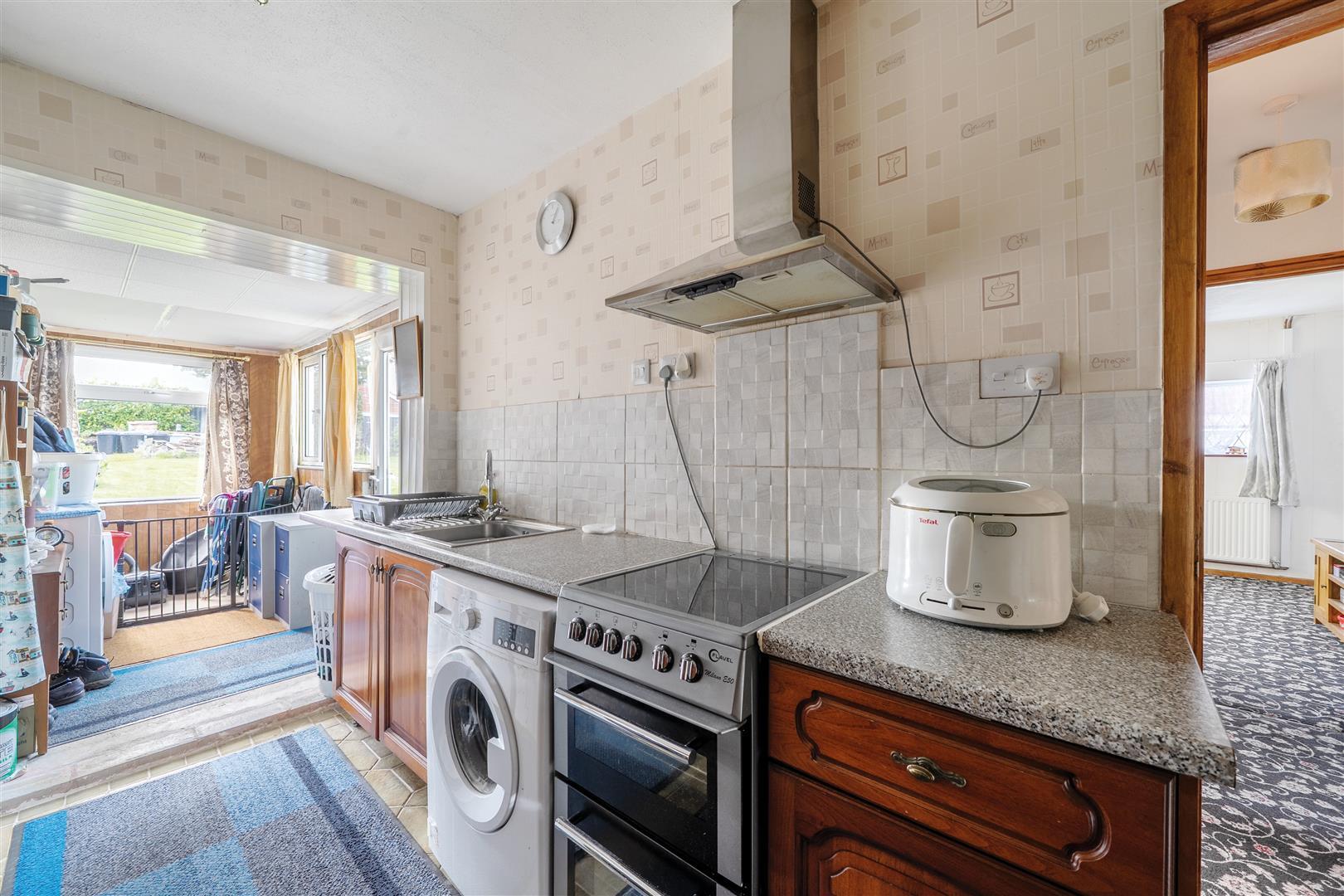 Property Image 8215855d-27c4-46bc-8549-ea252fa8c7f0
