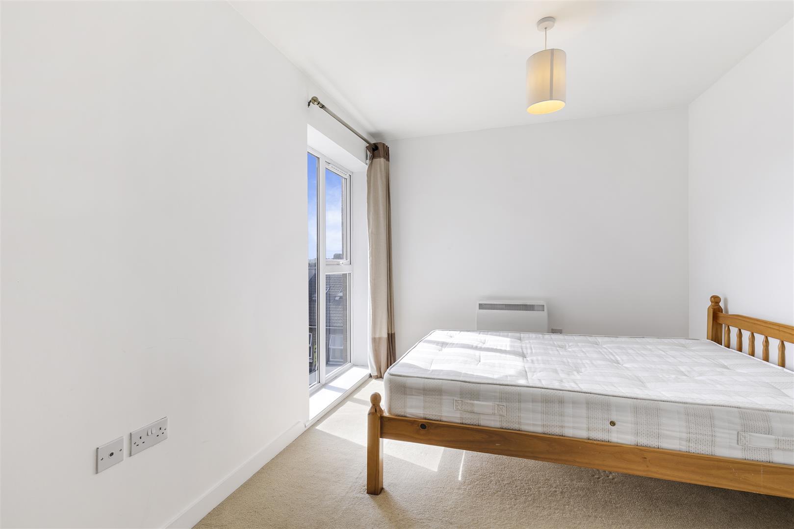 Property Image 8216eb88-e94b-42f3-9b4b-02f49c9d2ac2